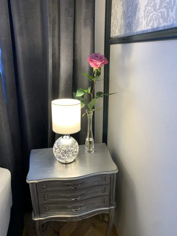 Sophies Place Yppenplatz - Imperial Lifestyle City Apartments Vienna Parking