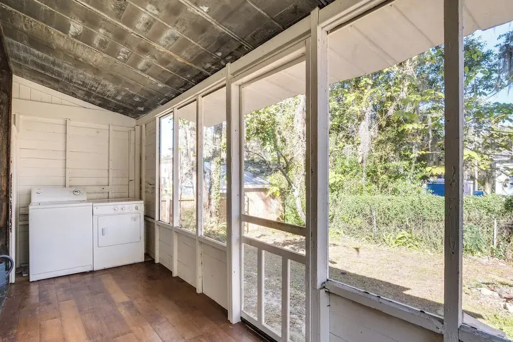 Charming 100-year-old Home < 1 Mi to Downtown