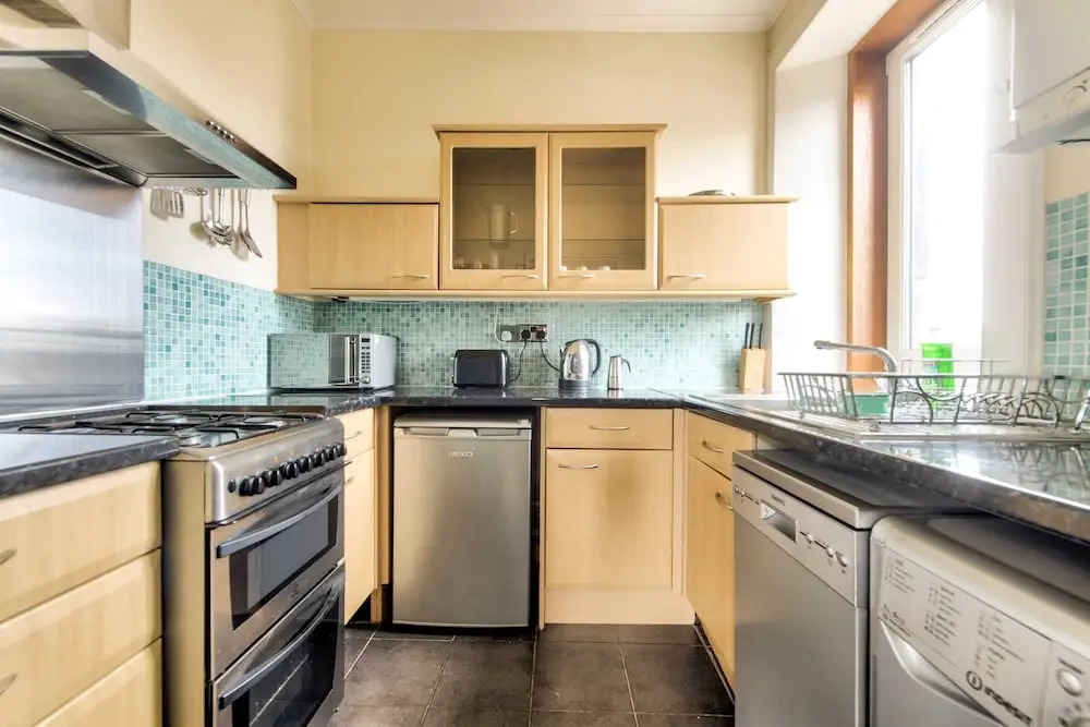Central location! 2BDR Flat in Haymarket
