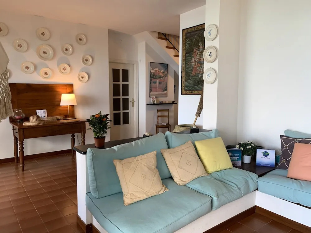 House Mediterraneo