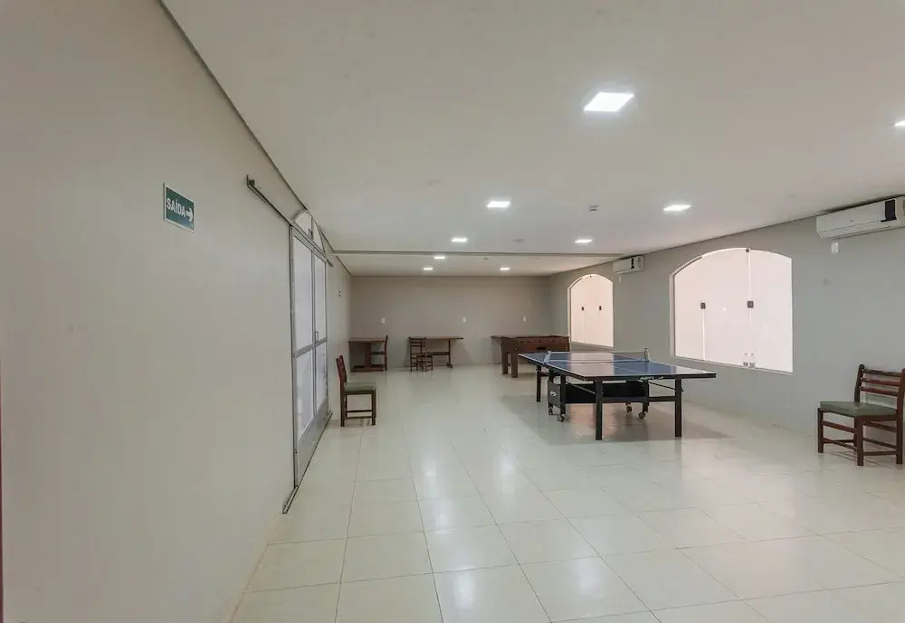 Cavalinho Branco Flat Para 4 Pessoas c Piscina