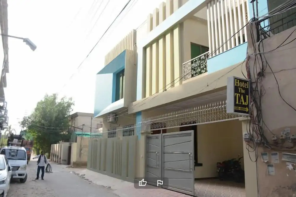 Hotel The Taj Multan