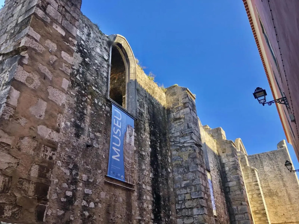 Carmo Chiado Deluxe Apartment