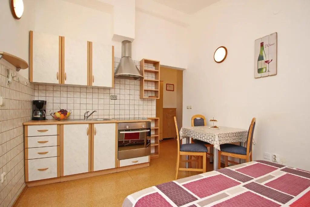 Apartments Sersic