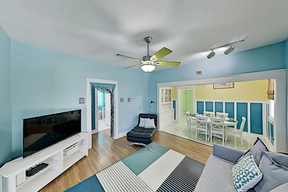 251535th 2 Bedroom Home