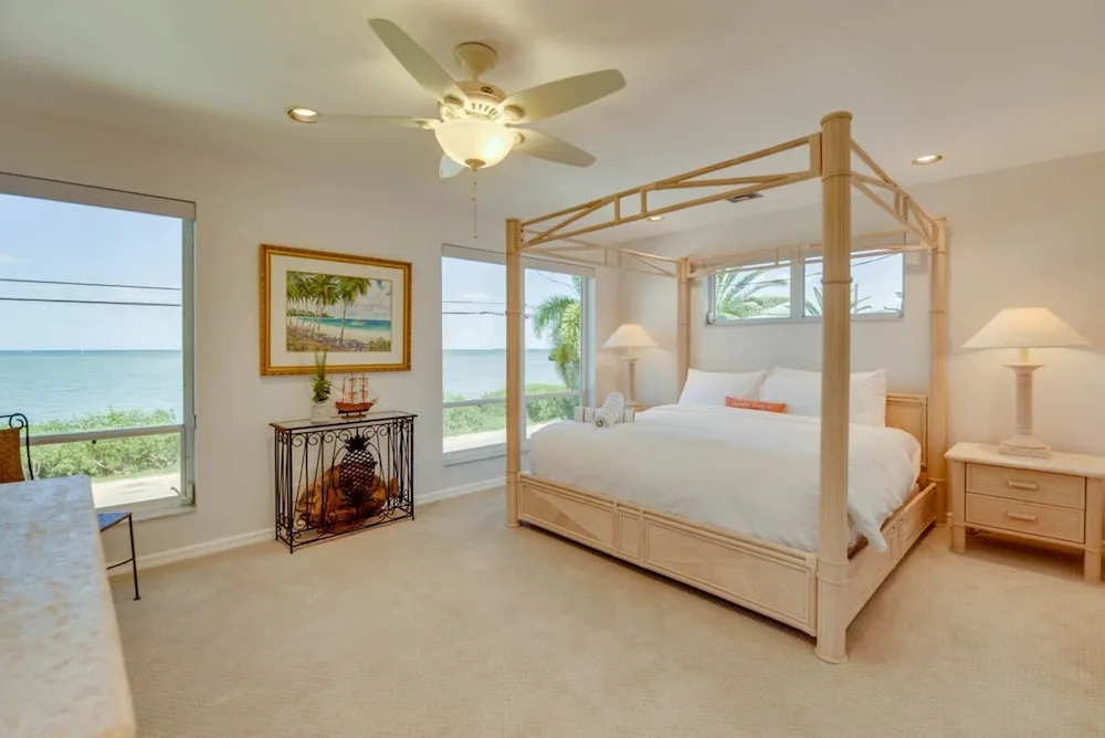 NEW Haven House Waterfront Home Amazing Views