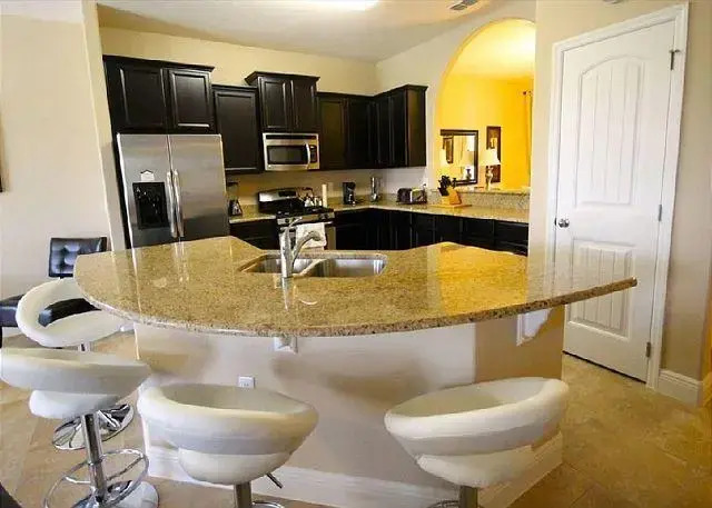Oakview Drive House