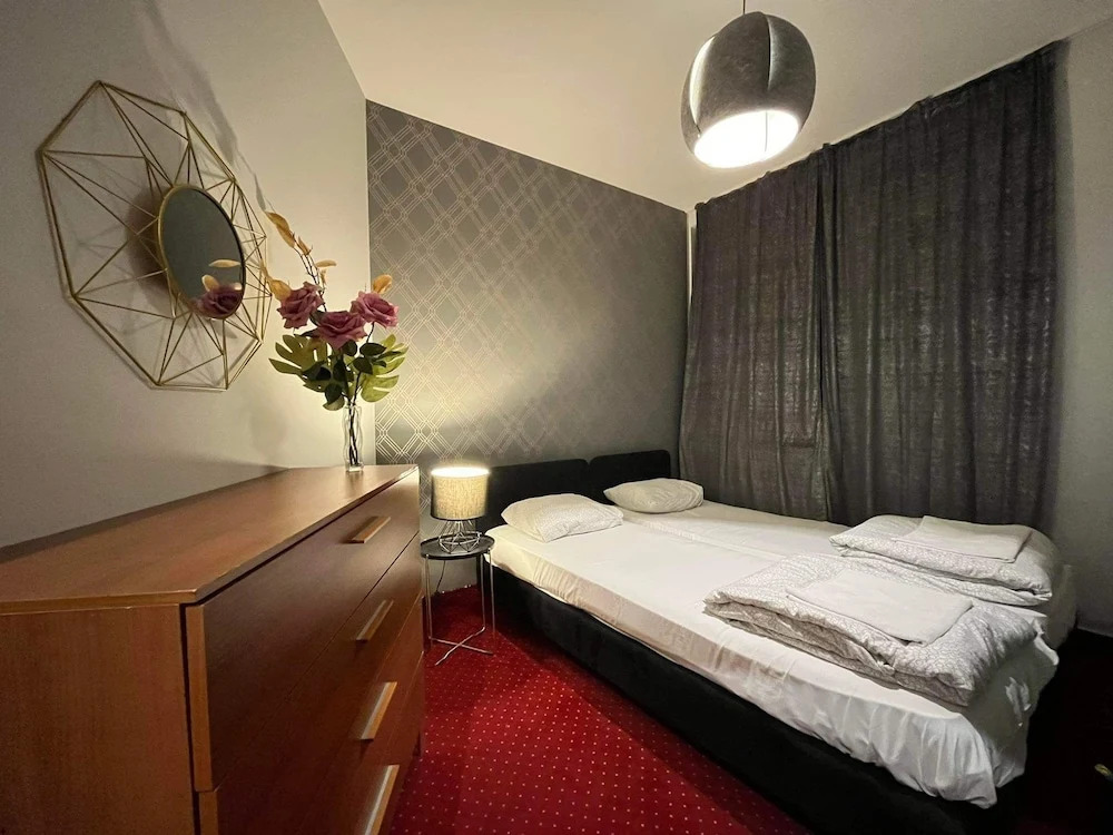 Helvetia Plus B&B - PRIVATE ROOMS and APARTMENTS