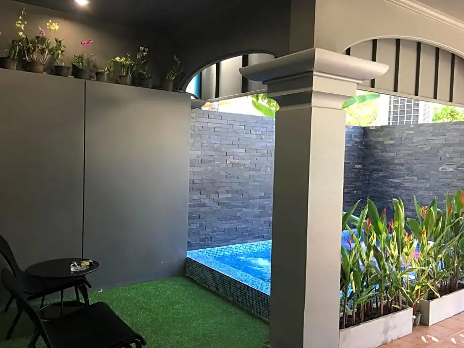 Sirinan Villa Nimman ChiangMai