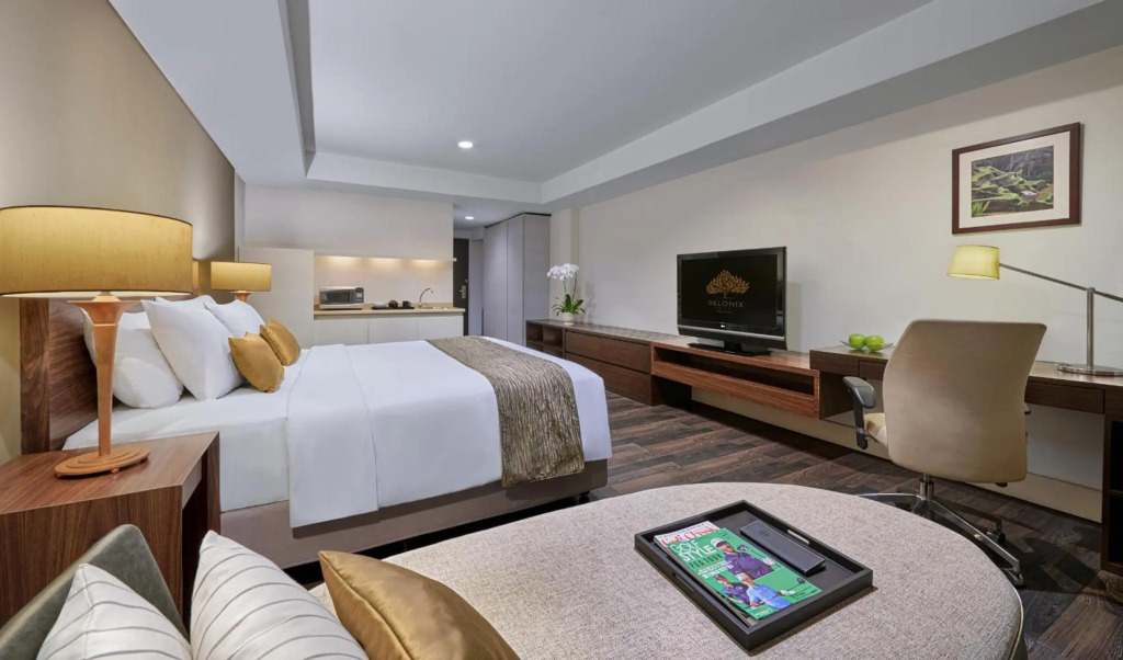 Delonix Hotel Karawang