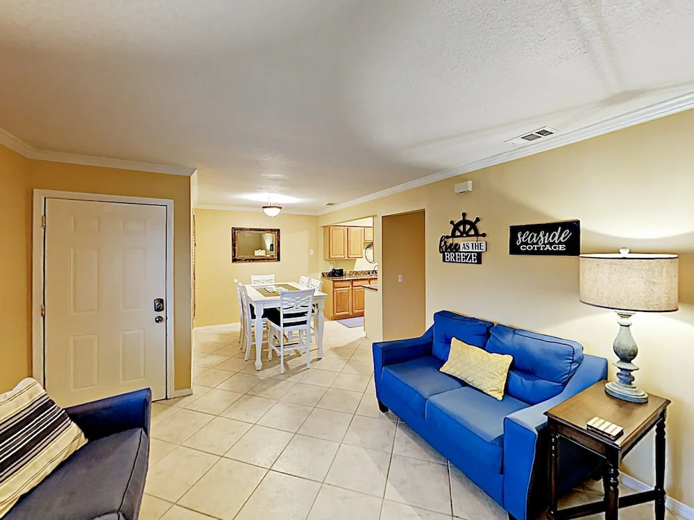 7 Saint Augustine - 2 Bedroom Condo