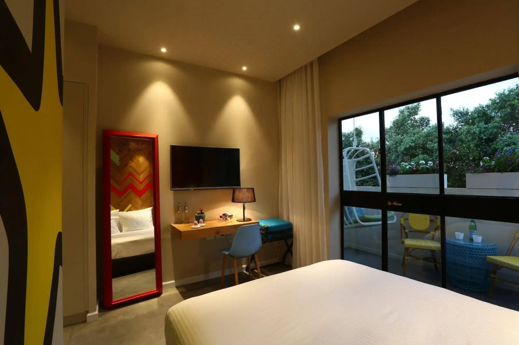 Cucu Hotel
