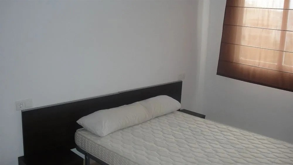 Apartamentos Marineu Amanecer