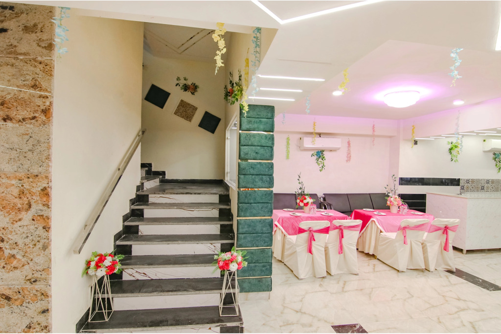 FabHotel Prime the Eminence