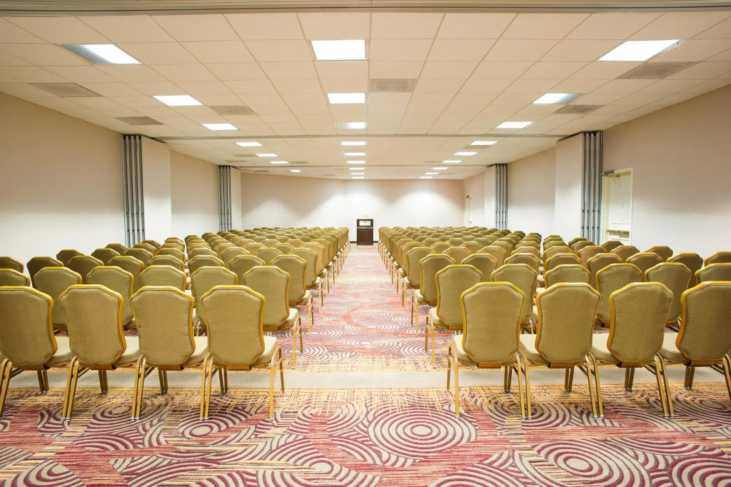 Grand Tuscany Hotel
