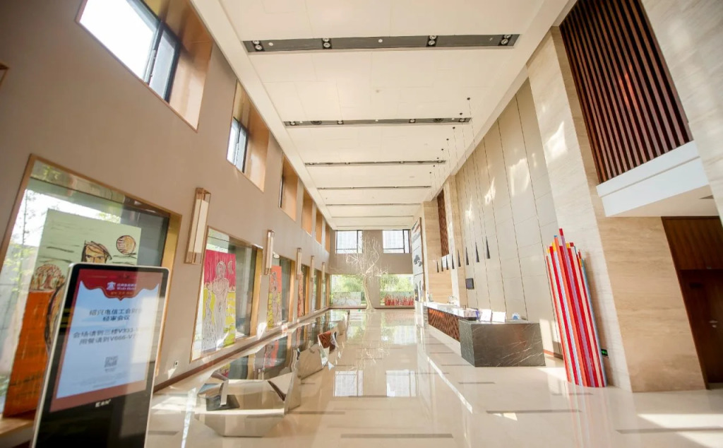 WOJO Hotel