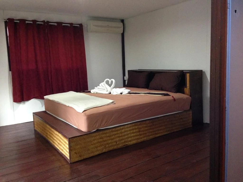 The Hut, Koh Lipe