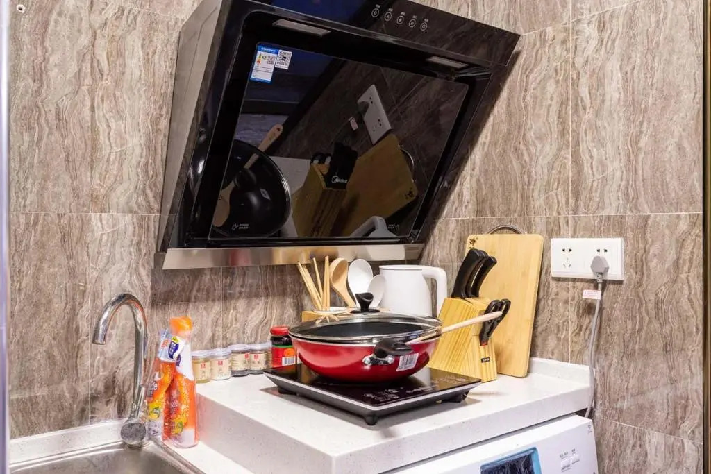 Wuhan Hongshan·Guanggu Square· Locals Apartment 00157650