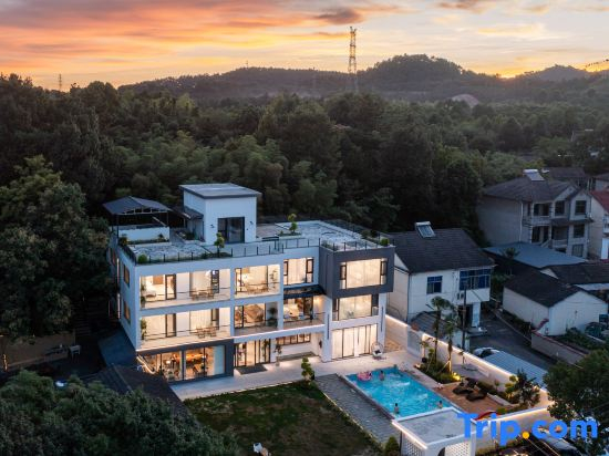 Anji Youxiang Parent Child Pool Resort Homestay