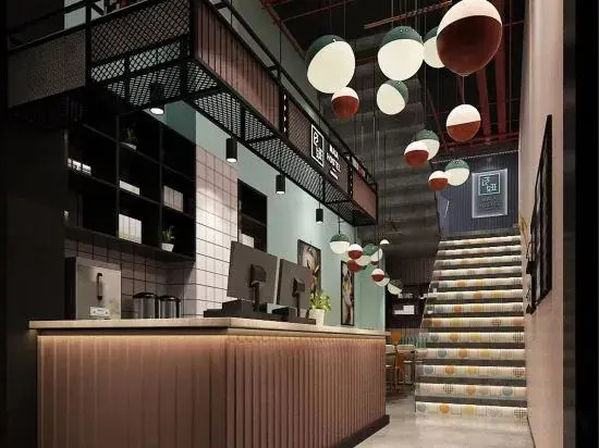 Maia Hostel