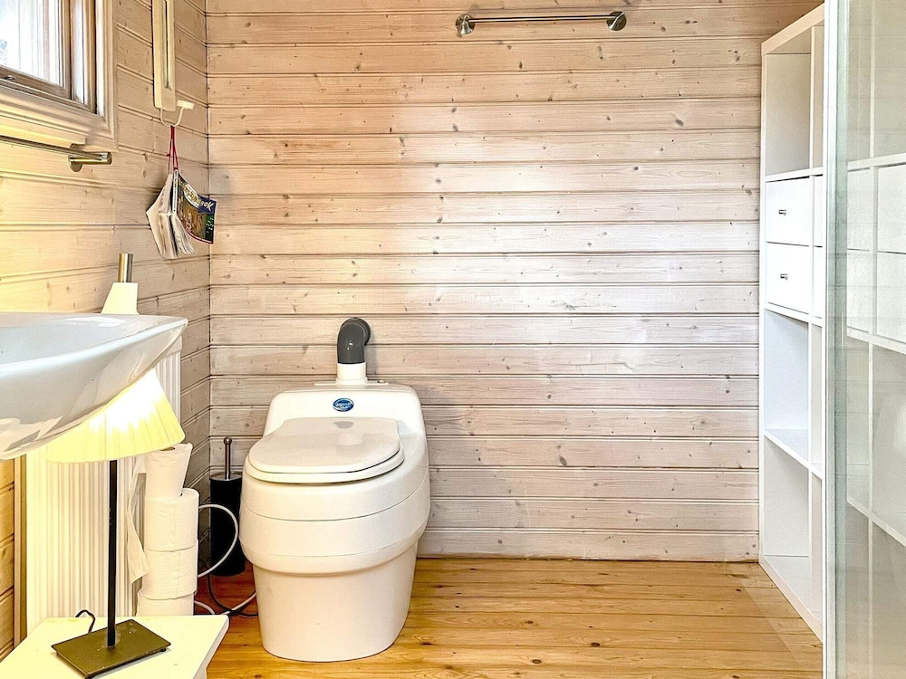 8 person holiday home in FAGERHULT-By Traum