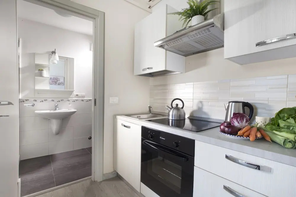 Estate4home- Villa Lina