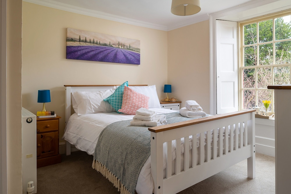 Townhouse in Llanrwst Near Snowdonia Park