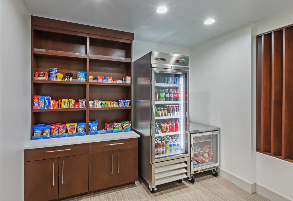 Holiday Inn Express & Suites - Coffeyville by IHG
