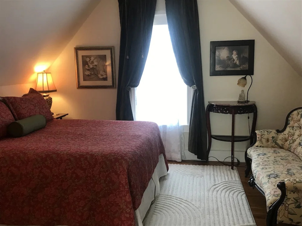 Chambers Guest House B&B