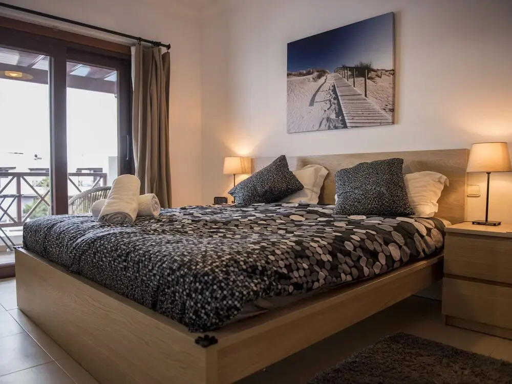 Lavish Holiday Home in Playa Blanca with Pool