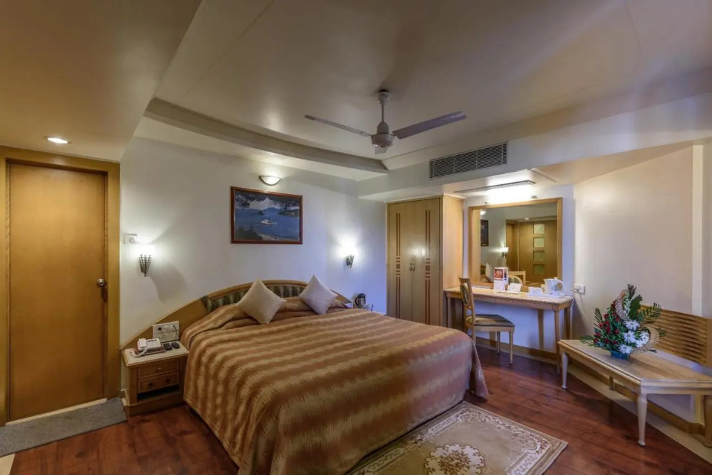 Comfort Inn President Near Ahmedabad Junction Station