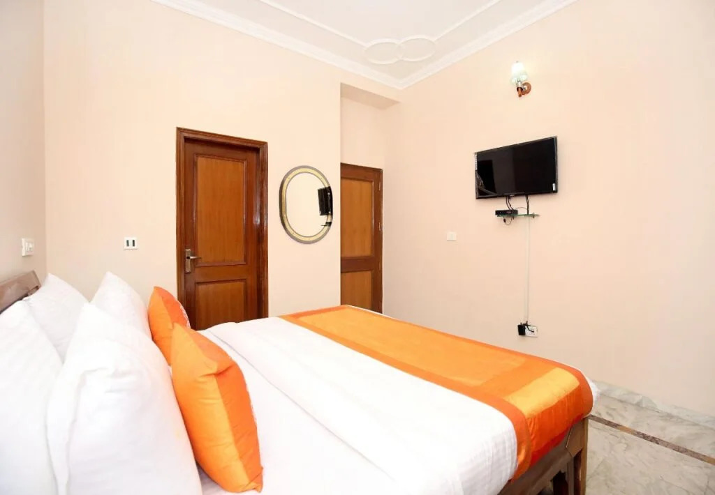 Hotel Kings Residency by OYO Rooms