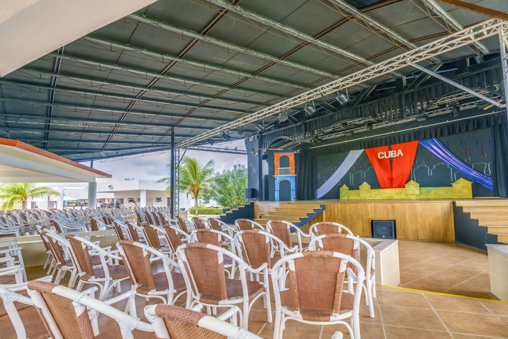 Memories Caribe Beach Resort - Adults Only  +16