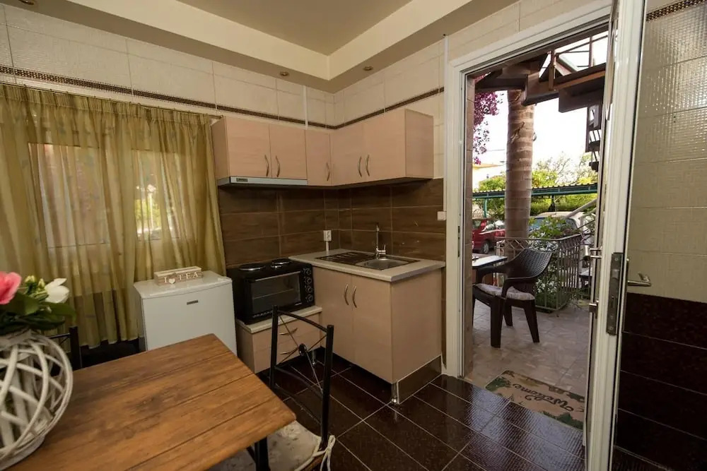 Bougainvillea Garden Retreat, Fully Equipped