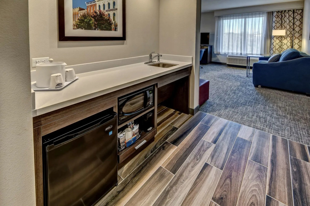 Hampton Inn & Suites Franklin Berry Farms, Tn