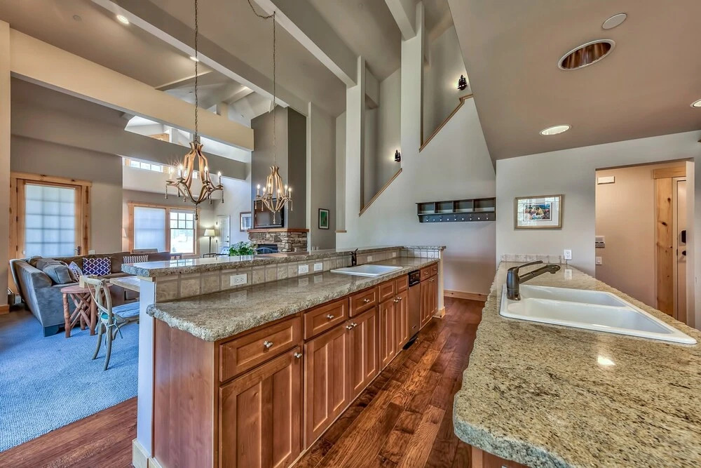 R214 Timber Ridge