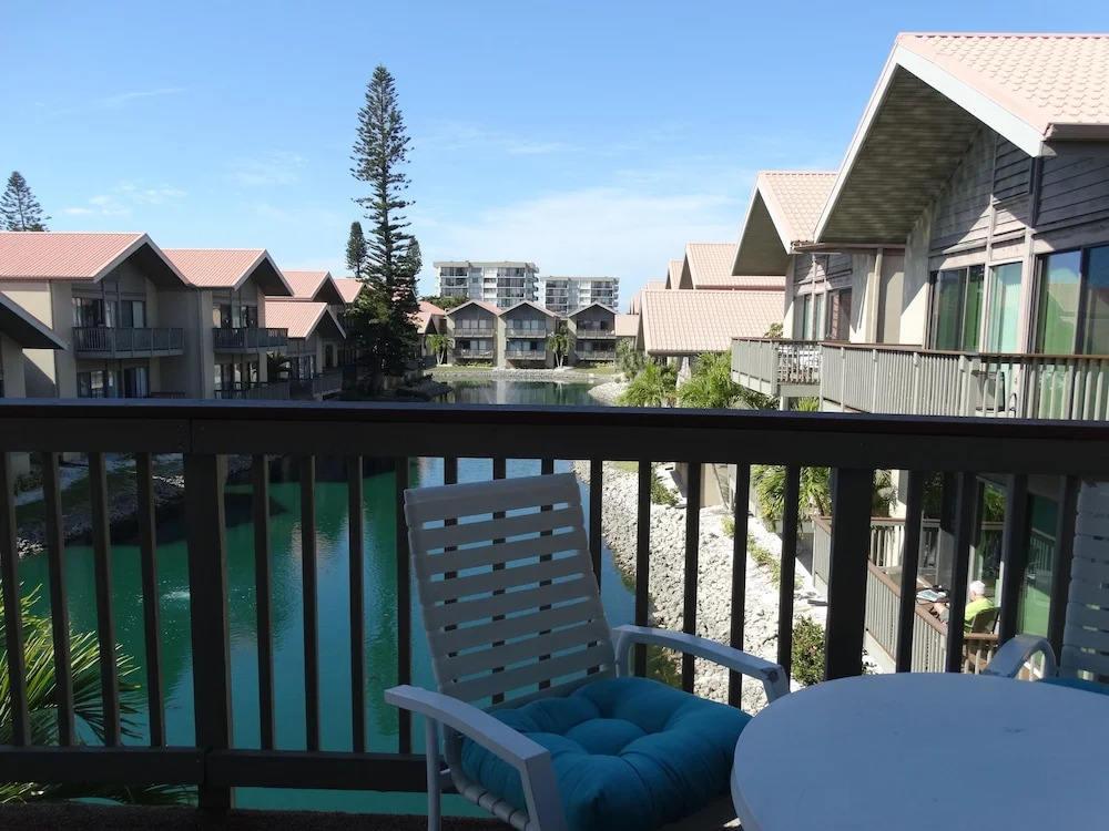 Our House at the Beach C-217 2 Bedrooms 2 Bathrooms Condo