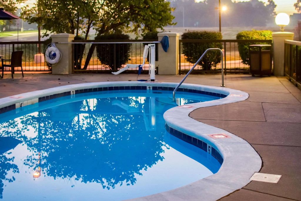 Quality Inn Clarksville - Exit 11