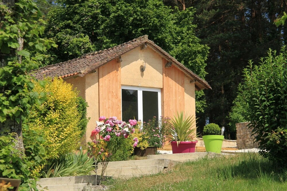 Le Clos Romantic