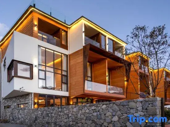 Yunqi·Dali | Parent-Child•Garden•Mountain View Hotel (Erhai S Bay Ecological Corridor Branch)