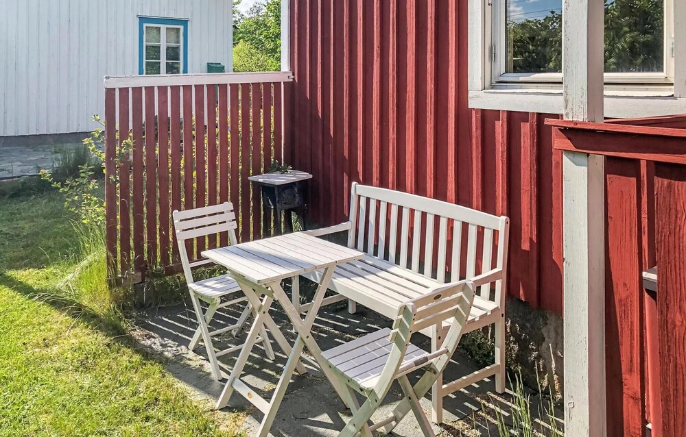 Beautiful Home in Fjällbacka With 2 Bedrooms and Wifi