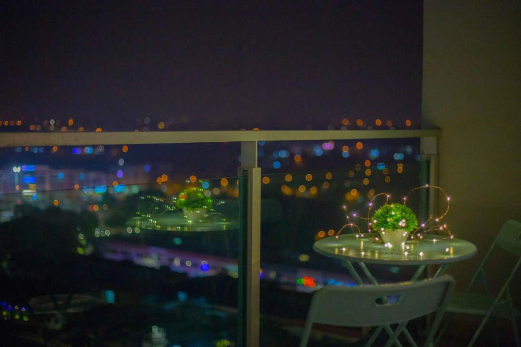 B1 -Lake View- Free Netflix 100Mb WiFi - 5mins to Mount Austin IKEA, AEON, Toopen 1-5Pax