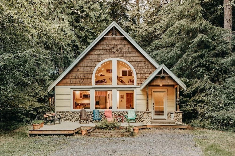 Mt. Baker - 5 Bedroom Cabin - RNU 65341