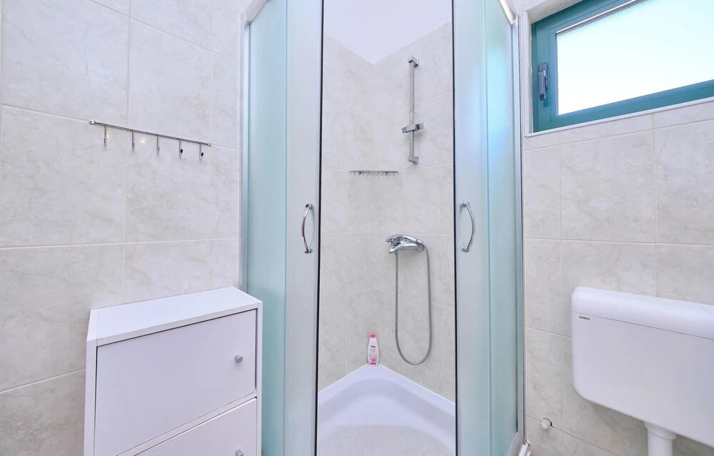 Nice Home in Podstrana With Outdoor Swimming Pool, Wifi and 2 Bedrooms