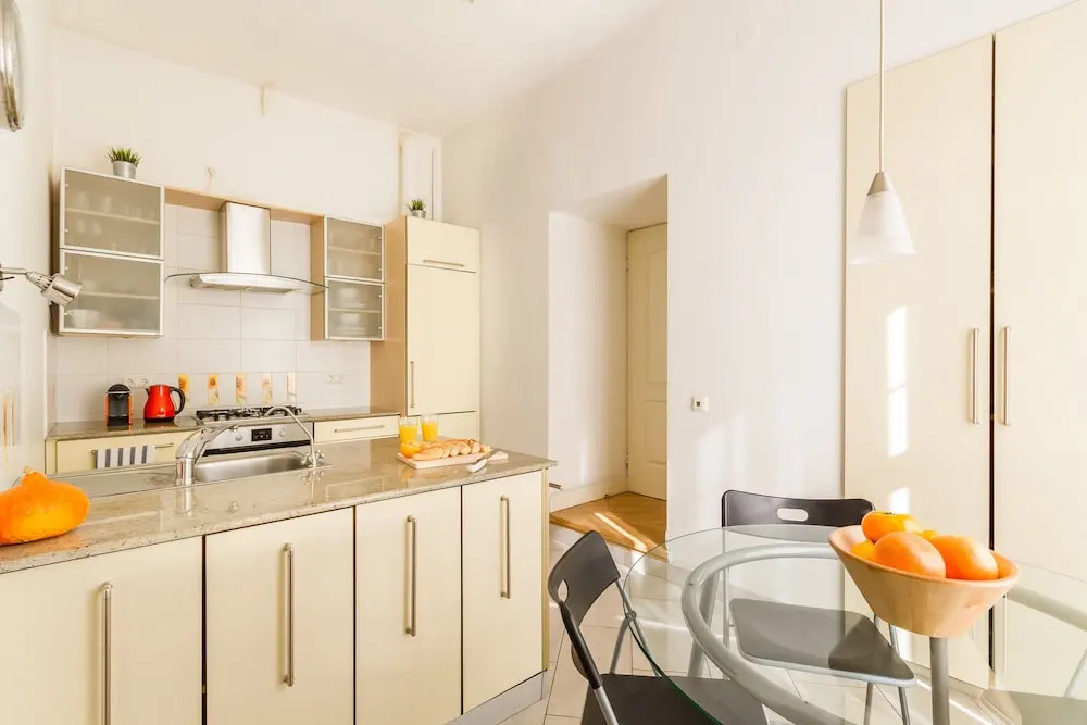 Griboedov Loft Apartments M23
