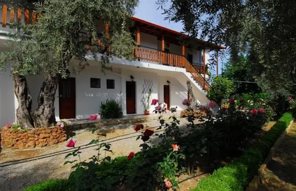 Vergonis Studios
