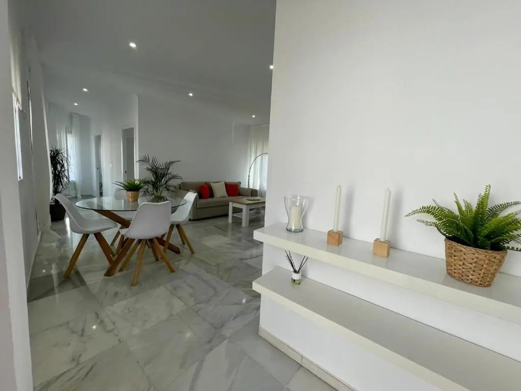 apartamentos la reina