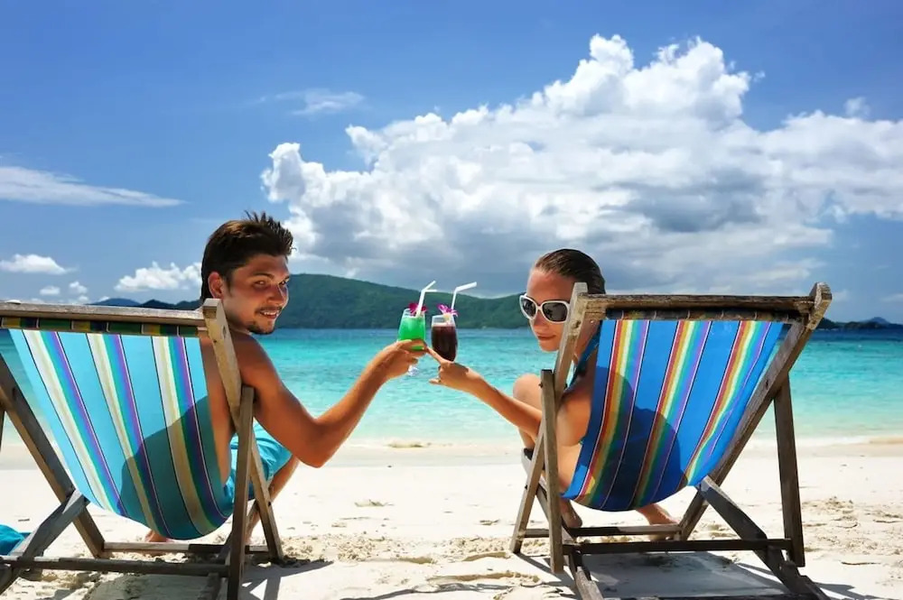 Chic Beachside BBQ Fast Wifi - C2
