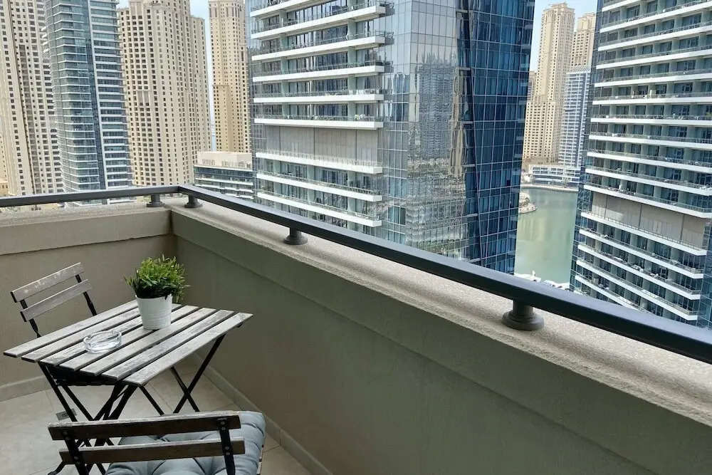 My-Places Dubai Apartment - Al Sahab 1