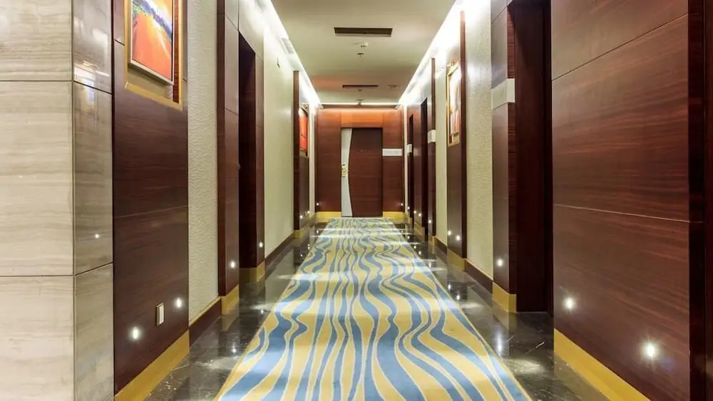 Renz Hotel Al Hamra